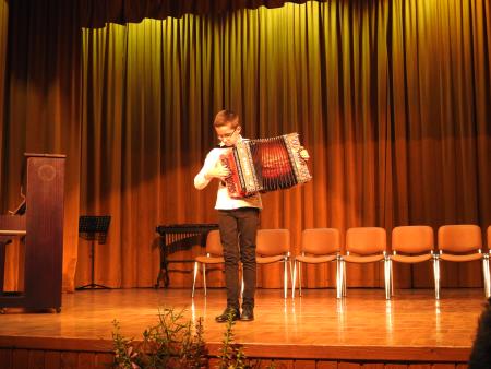 Letni nastop učencev Glasbene šole Slavka Osterca Ljutomer, dislociranega oddelka Razkrižje, 17.5.2016 24